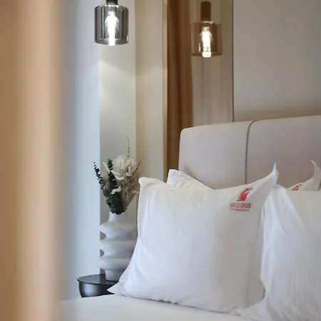 Matisse No21 - Luxury One Bedroom With Parking Tiran