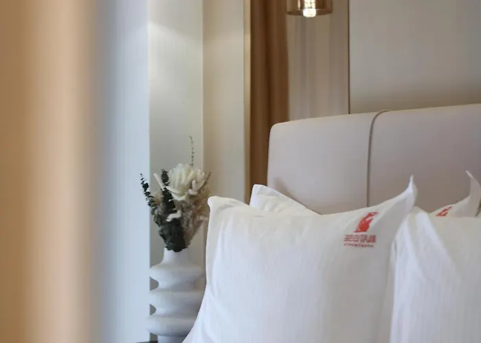 Matisse No21 - Luxury One Bedroom With Parking Tirana