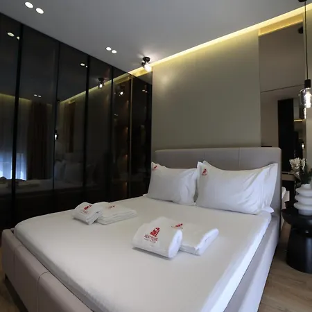 Апартаменты Matisse No21 - Luxury One Bedroom With Parking Тирана