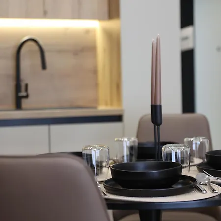 Matisse No21 - Luxury One Bedroom With Parking تيرانا