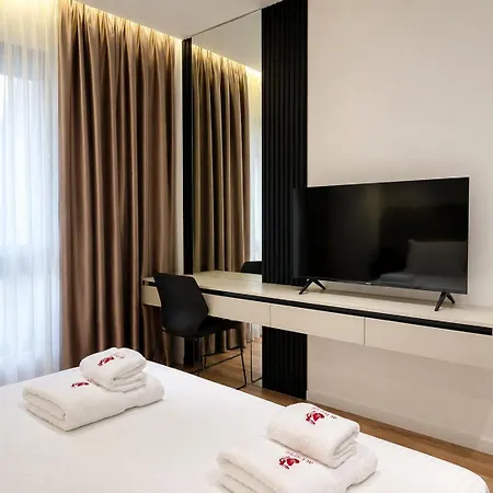 Matisse No21 - Luxury One Bedroom With Parking *
