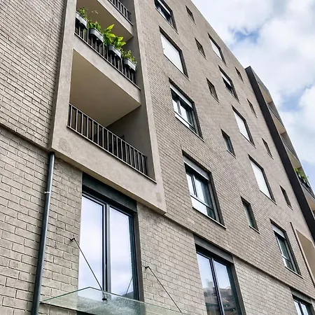 Апартаменты Matisse No21 - Luxury One Bedroom With Parking Тирана