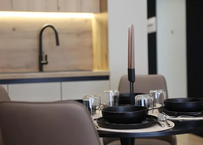 Matisse No21 - Luxury One Bedroom With Parking تيرانا