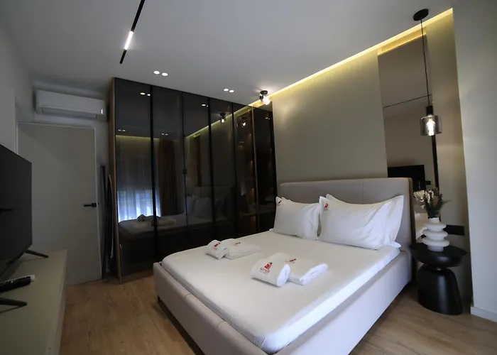 Matisse No21 - Luxury One Bedroom With Parking *