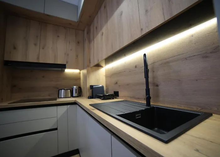 شقة Matisse No21 - Luxury One Bedroom With Parking تيرانا